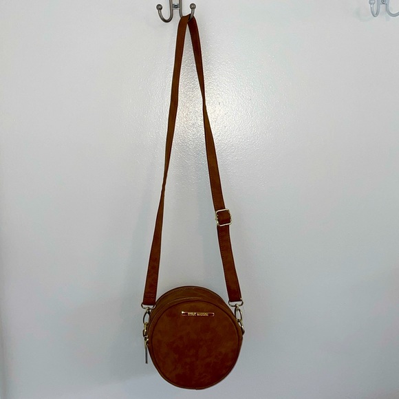 Fun Circular Steve Madden bag - Picture 2 of 12